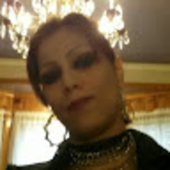 Meet your Posher, Wynter - Picture 1 of 1